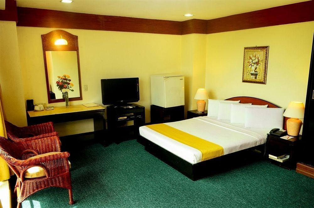 Paragon Suites Cebu Eksteriør bilde