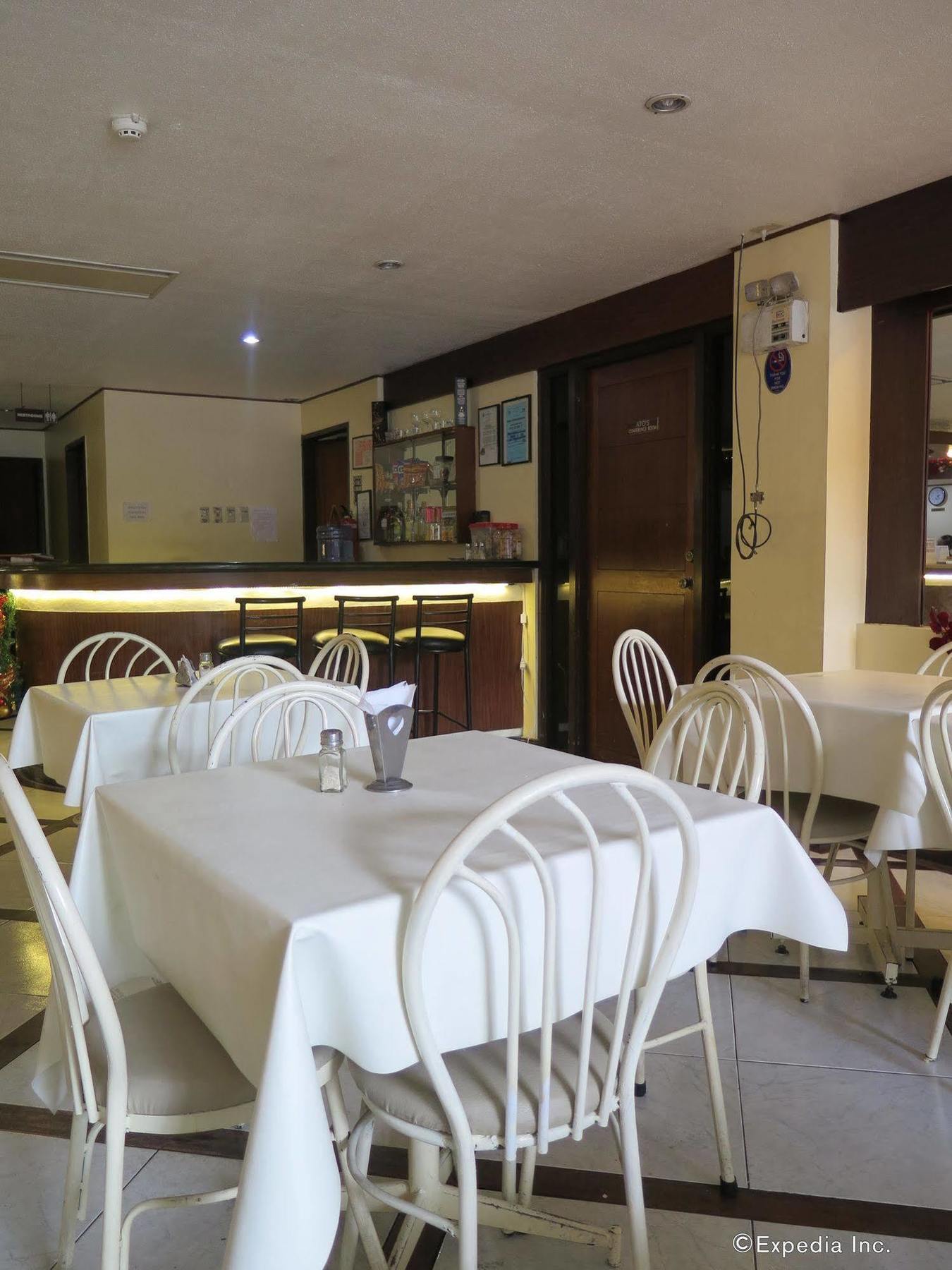 Paragon Suites Cebu Eksteriør bilde