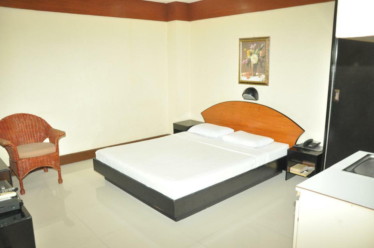 Paragon Suites Cebu Eksteriør bilde